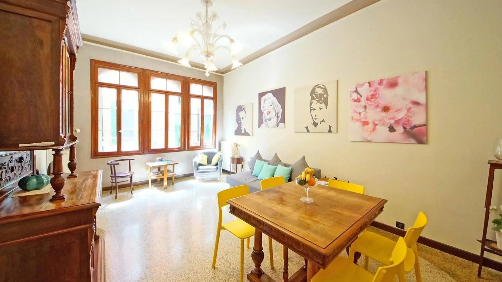 Dolcevita Apartments N 490 Venice 0*,  Italy
